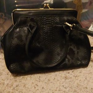 MG collection leather handbag